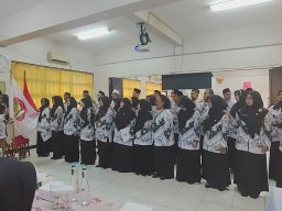 Pelantikan dan Rapat Kerja Pengurus PGRI Cabang Pulogadung Masa Bakti XXIII Periode 2025–2030 Berlangsung Khidmat